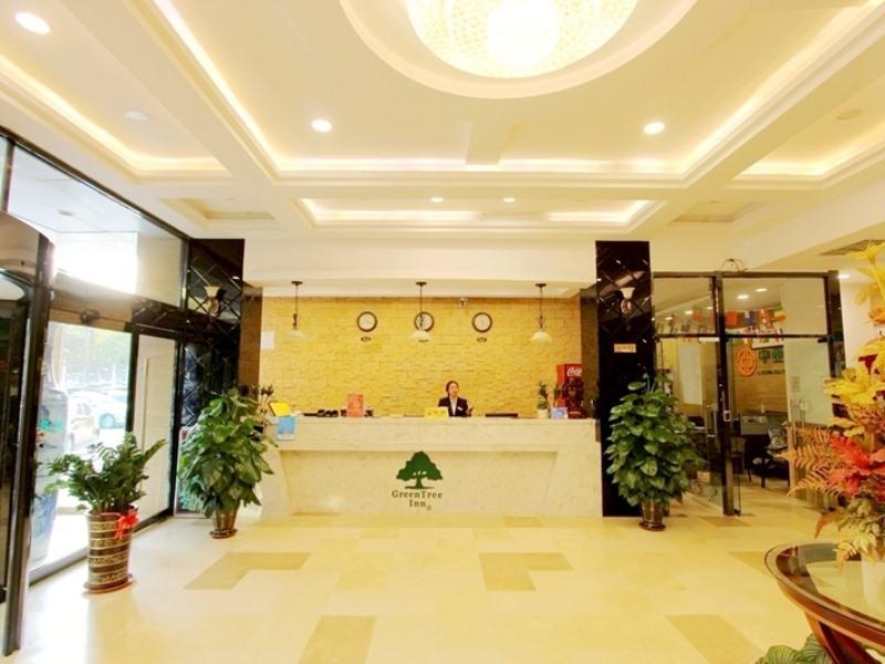 Greentree Inn Shandong Qingdao Zhengyang Road Jiajiayuan Shopping Center Business Hotel Exterior photo