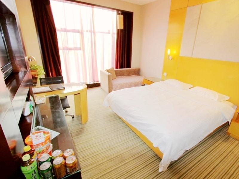 Greentree Inn Shandong Qingdao Zhengyang Road Jiajiayuan Shopping Center Business Hotel Exterior photo