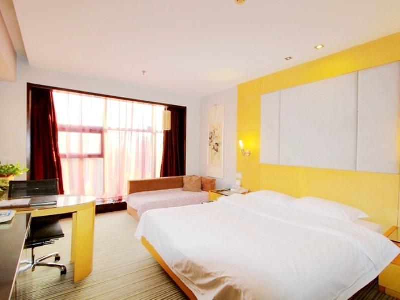 Greentree Inn Shandong Qingdao Zhengyang Road Jiajiayuan Shopping Center Business Hotel Exterior photo